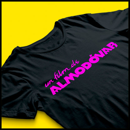 Camiseta Un film de Almódovar